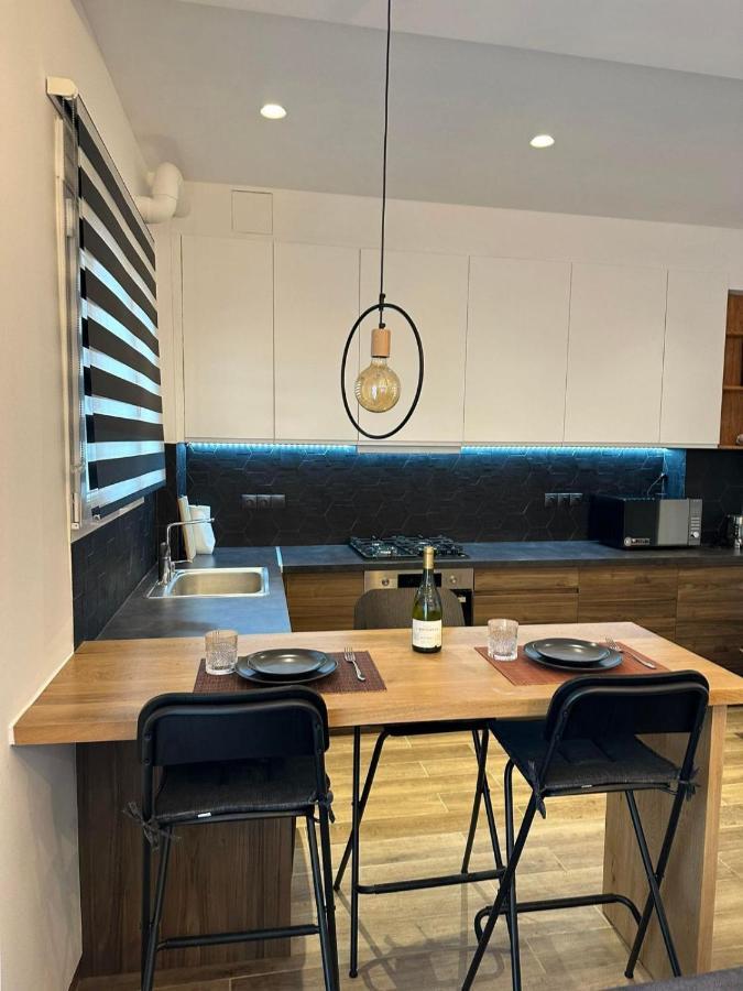 Apartment Dimitris Atina Dış mekan fotoğraf
