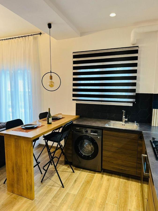 Apartment Dimitris Atina Dış mekan fotoğraf